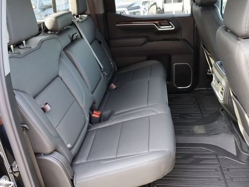 New 2026 GMC Sierra 1500 Elevation w/ Elevation Premium Package AWD/4WD image 21