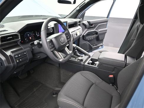 New 2026 Toyota 4Runner SR5 image 4