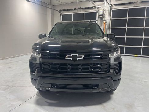 Used 2025 Chevrolet Silverado 1500 RST image 2