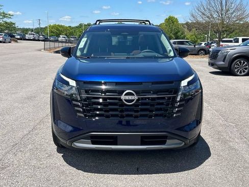 New 2026 Nissan Pathfinder Platinum w/ Cargo Package AWD/4WD image 8