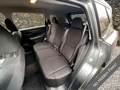 Used 2024 Nissan Rogue S AWD/4WD image 24
