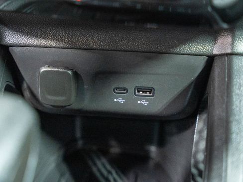 Used 2024 Chevrolet TrailBlazer LT w/ Driver Confidence Package image 38