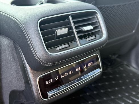 New 2026 Mercedes-Benz GLS 450 4MATIC image 32