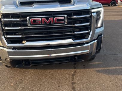 Used 2025 GMC Sierra 2500 SLT w/ SLT Convenience Package