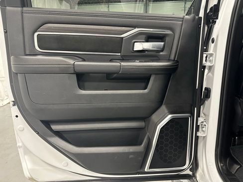 Used 2025 RAM 2500 Laramie image 43