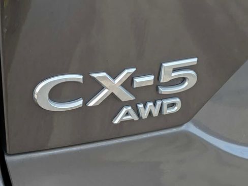 Used 2023 MAZDA CX-5 AWD 2.5 S w/ Premium Plus Pkg image 17