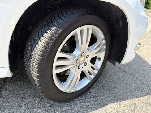 Used 2015 Mercedes-Benz GLK 350 4MATIC image 37