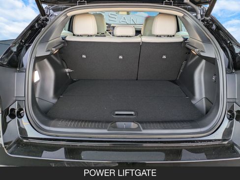 New 2026 Nissan Leaf Platinum+ image 20