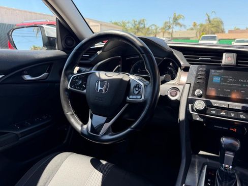 Used 2019 Honda Civic EX image 24