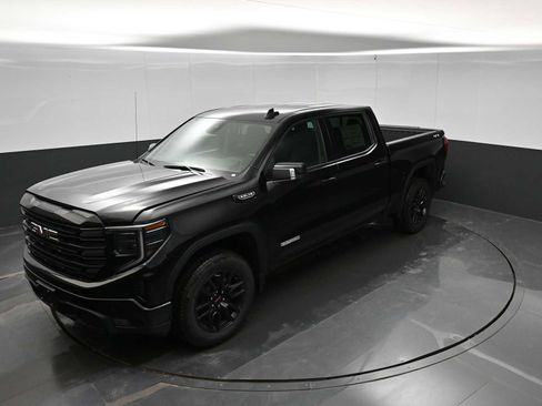 New 2026 GMC Sierra 1500 Elevation w/ Preferred Package AWD/4WD image 27
