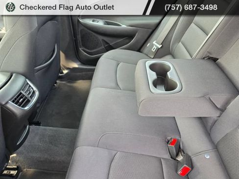 Used 2024 Chevrolet Malibu LT FWD image 38