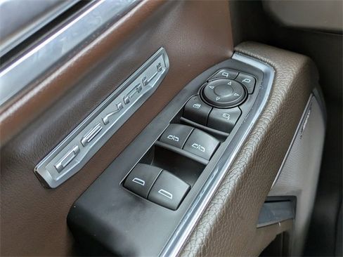 Used 2024 GMC Sierra 1500 Denali w/ Denali Reserve Package image 27