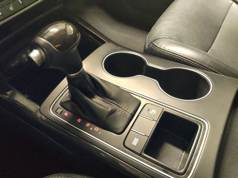 Used 2017 Kia Sorento EX image 26