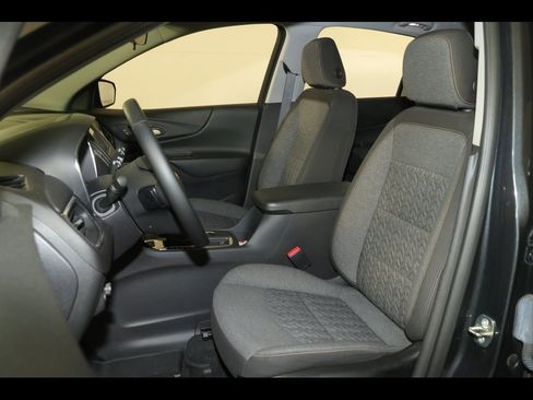 Used 2023 Chevrolet Equinox LT image 21