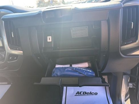 Used 2018 Chevrolet Silverado 1500 LT w/ All Star Edition image 11