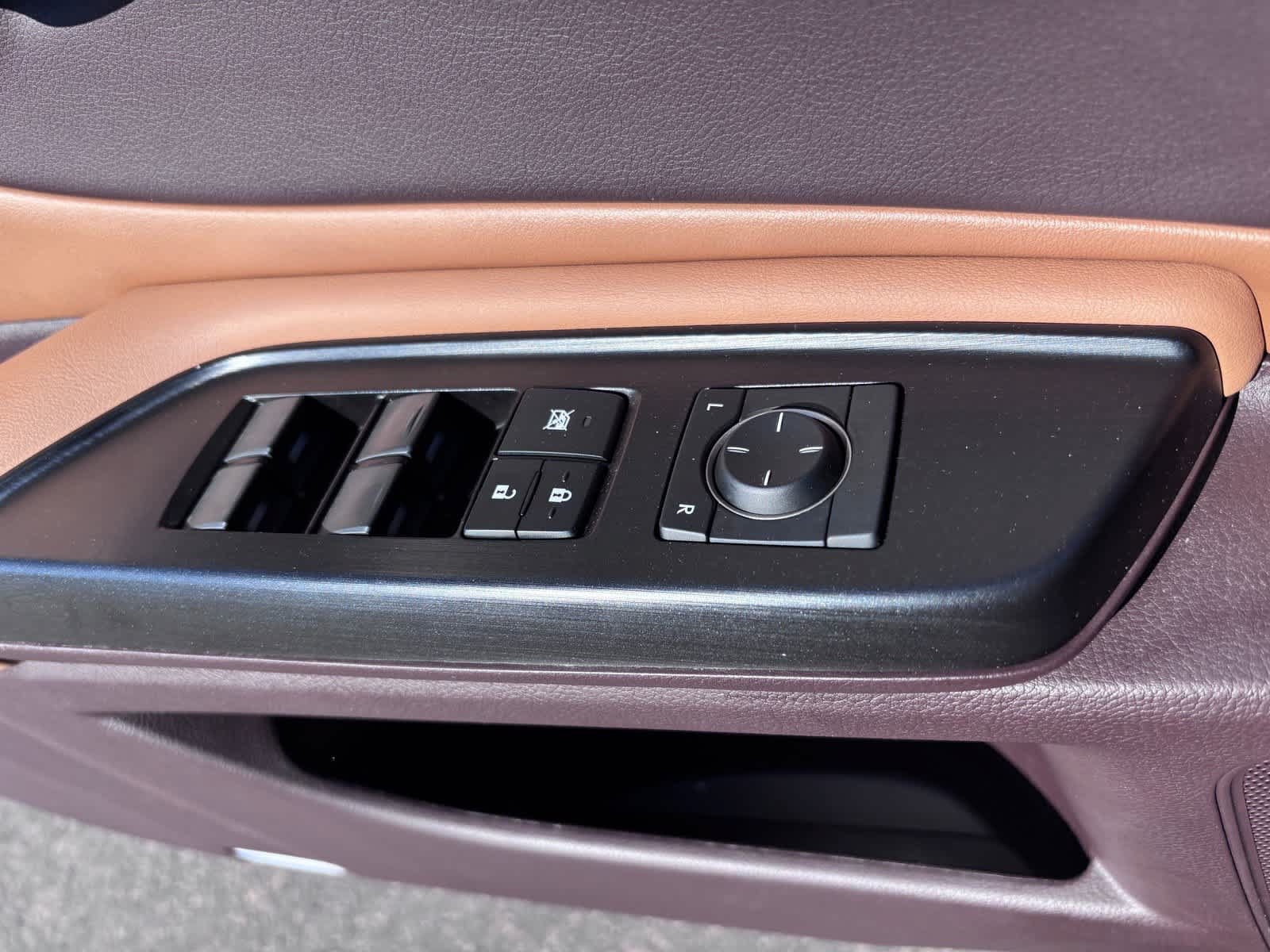 Used 2019 Lexus ES 300h w/ Premium Package FWD image 22