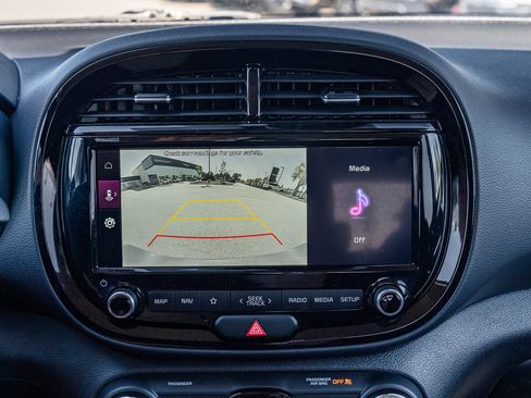 Used 2022 Kia Soul X-Line FWD image 28