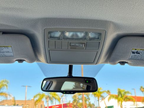 Used 2009 Toyota Venza image 14