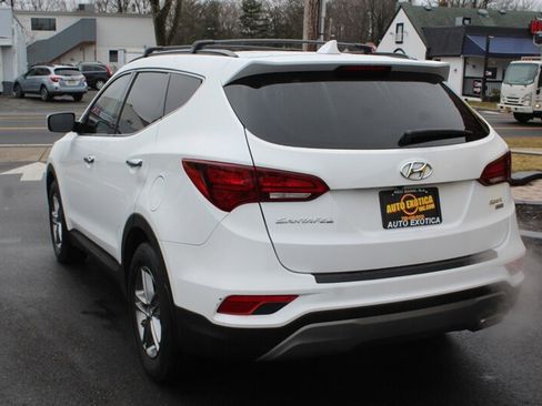 Used 2018 Hyundai Santa Fe Sport AWD/4WD image 2