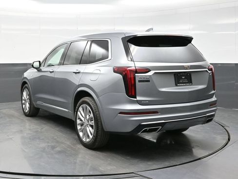 Certified 2024 Cadillac XT6 Premium Luxury w/ Technology Package AWD/4WD image 5