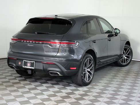 Used 2025 Porsche Macan image 7