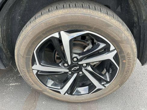 Certified 2023 Chevrolet TrailBlazer RS w/ Sun and Liftgate Package image 33