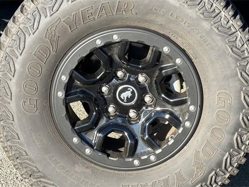 Used 2021 Ford Bronco Black Diamond w/ Sasquatch Package image 26