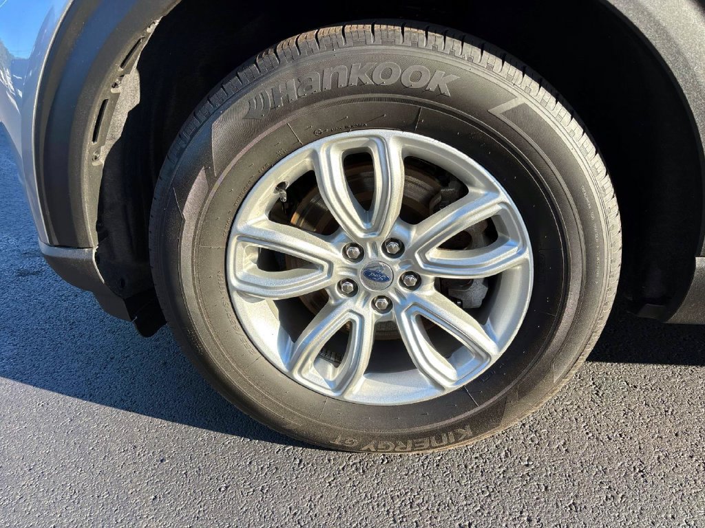 Used 2021 Ford Explorer 4WD image 6