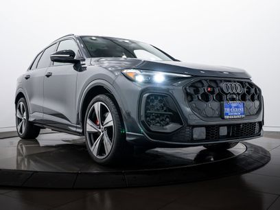 New 2025 Audi SQ5 Premium Plus