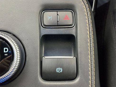 Used 2021 Ford Mustang Mach-E GT image 30