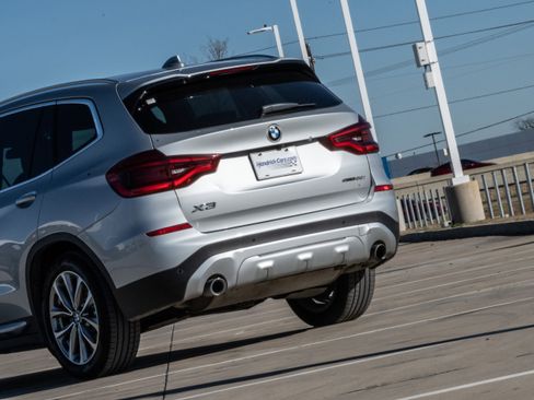 Used 2019 BMW X3 sDrive30i w/ Premium Package image 6