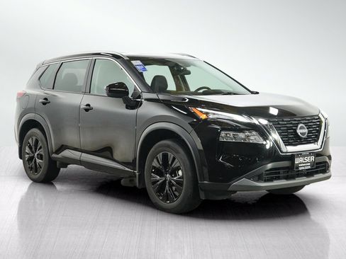 Used 2023 Nissan Rogue SV w/ SV Premium B Package FWD image 7