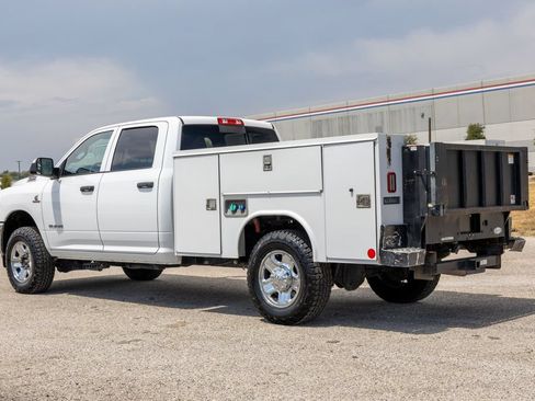 Used 2022 RAM 3500 Tradesman AWD/4WD image 5