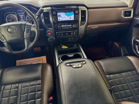Used 2018 Nissan Titan Platinum Reserve w/ Platinum Utility Package AWD/4WD image 26
