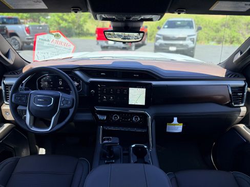 New 2026 GMC Sierra 1500 Denali AWD/4WD image 18