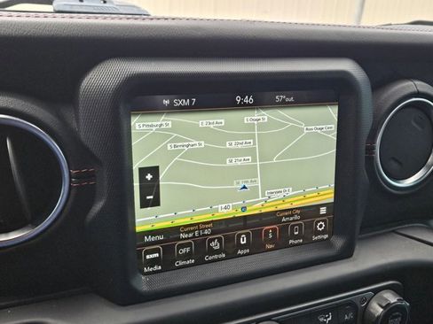 Used 2020 Jeep Gladiator Rubicon image 13