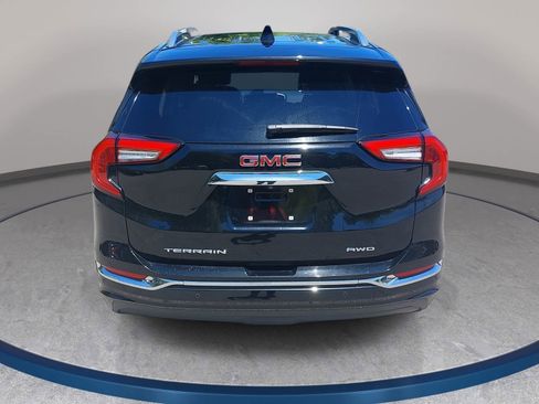 Used 2024 GMC Terrain Denali w/ Denali Premium Package AWD/4WD image 6