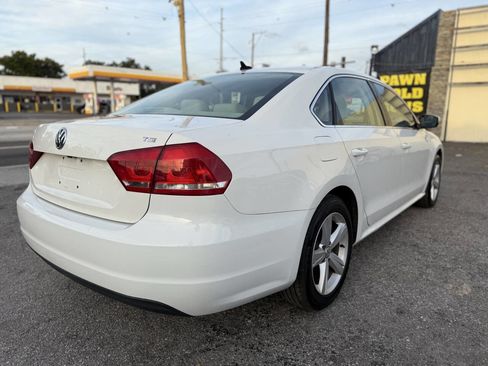 Used 2015 Volkswagen Passat 1.8T Limited Edition image 7