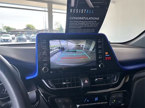 Used 2020 Toyota C-HR XLE image 23