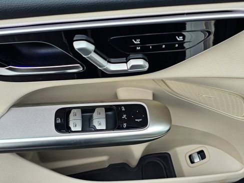 New 2026 Mercedes-Benz GLC 300 4MATIC image 21