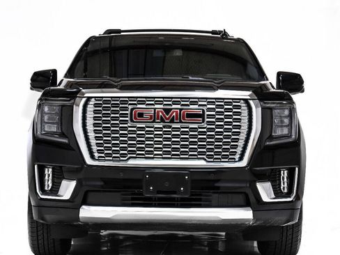 Used 2021 GMC Yukon XL Denali AWD/4WD image 8