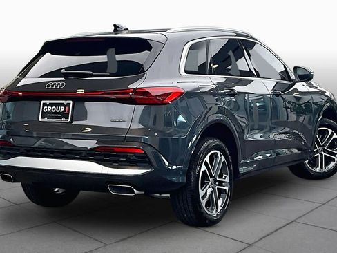 Certified 2025 Audi Q5 Premium w/ Convenience Package AWD/4WD image 13