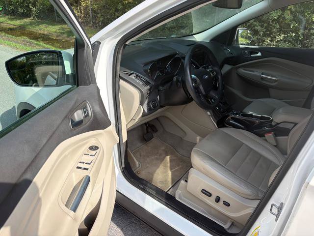 Used 2014 Ford Escape Titanium AWD/4WD image 10