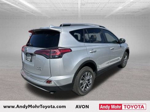 Used 2016 Toyota RAV4 XLE AWD/4WD image 6