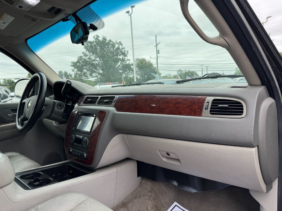 Used 2009 Chevrolet Tahoe LT AWD/4WD image 20