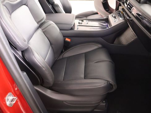 New 2026 Lincoln Aviator Reserve AWD/4WD image 14