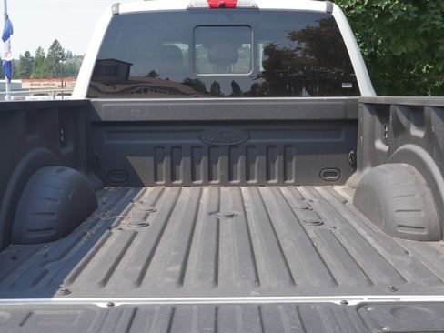 Certified 2024 Ford F250 Lariat w/ Lariat Ultimate Package AWD/4WD image 29