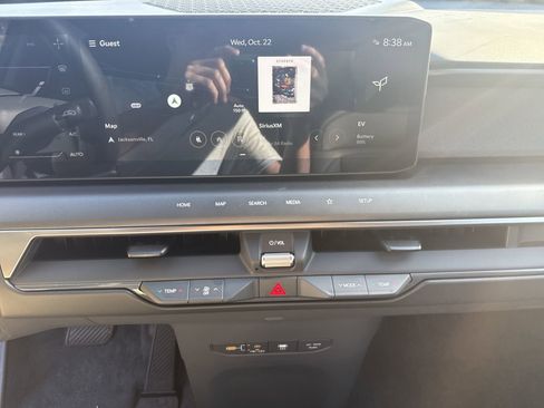 New 2026 Kia EV9 Wind image 19