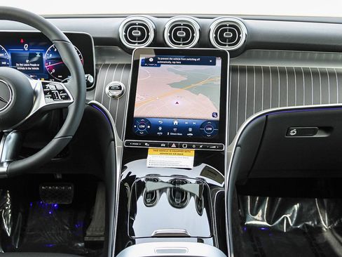 New 2026 Mercedes-Benz GLC 300 4MATIC image 13