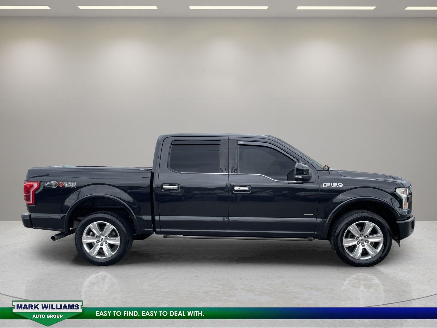 Used 2015 Ford F150 Platinum w/ Equipment Group 701A Luxury AWD/4WD image 3